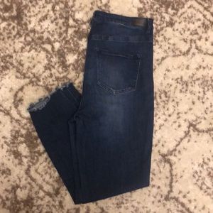 Celebrity pink cropped jeans